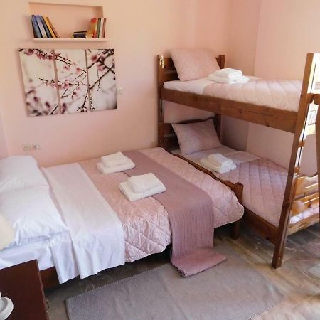 A Bright Home Away From Home Parálion Ástros エクステリア 写真